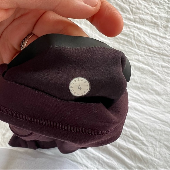 Lululemon In Movement High Rise 25” - Picture 6 of 6